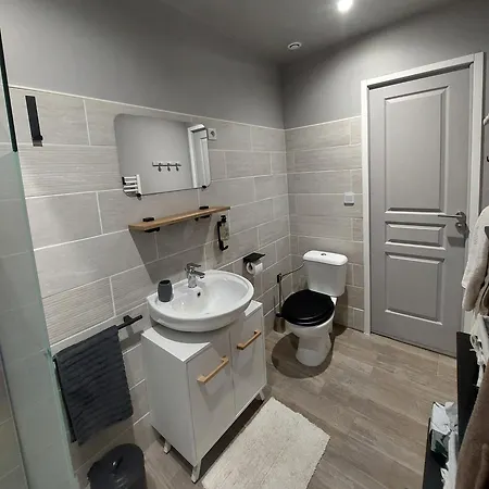 Les De L'estelou Bed & Breakfast 3*