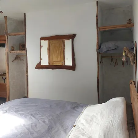 Les De L'estelou Bed and breakfast 3*