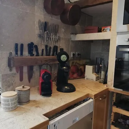 Alojamento de Acomodação e Pequeno-almoço Les De L'estelou